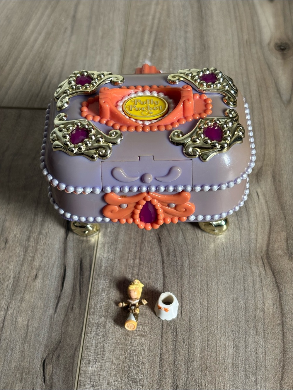 RARE Vintage Polly Pocket 1997 purple Jewel Case with 2 pieces HTF